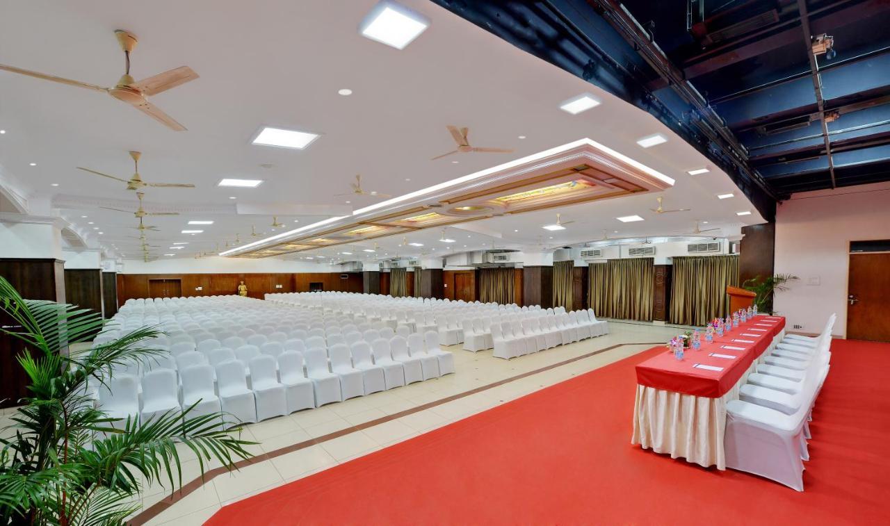 Manpho Bell Hotel & Convention Center Bengaluru Zewnętrze zdjęcie