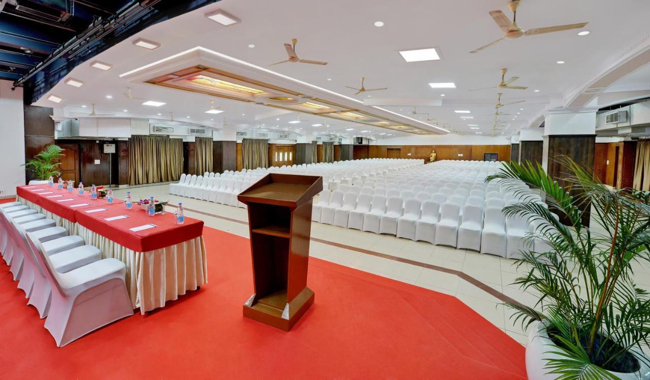 Manpho Bell Hotel & Convention Center Bengaluru Zewnętrze zdjęcie