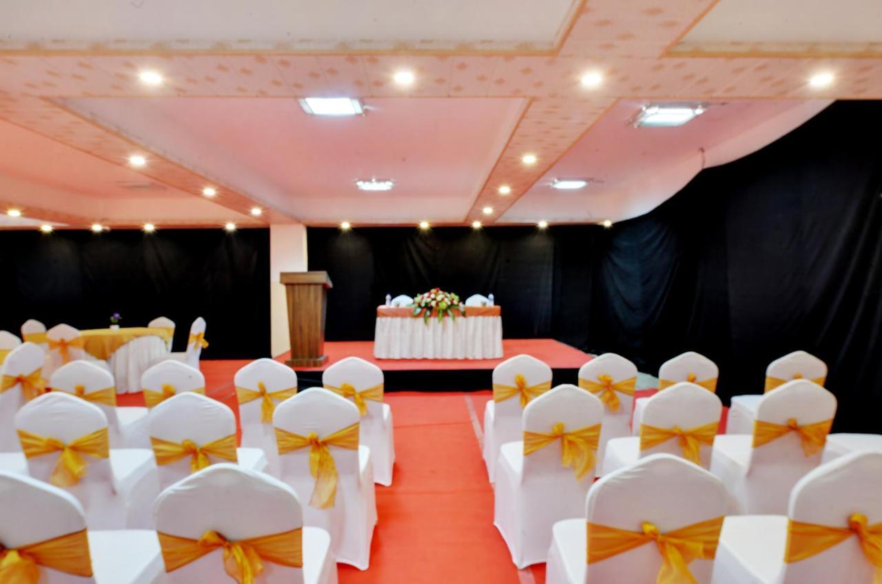 Manpho Bell Hotel & Convention Center Bengaluru Zewnętrze zdjęcie