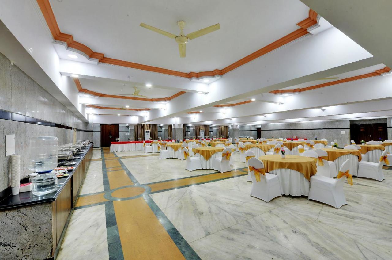 Manpho Bell Hotel & Convention Center Bengaluru Zewnętrze zdjęcie