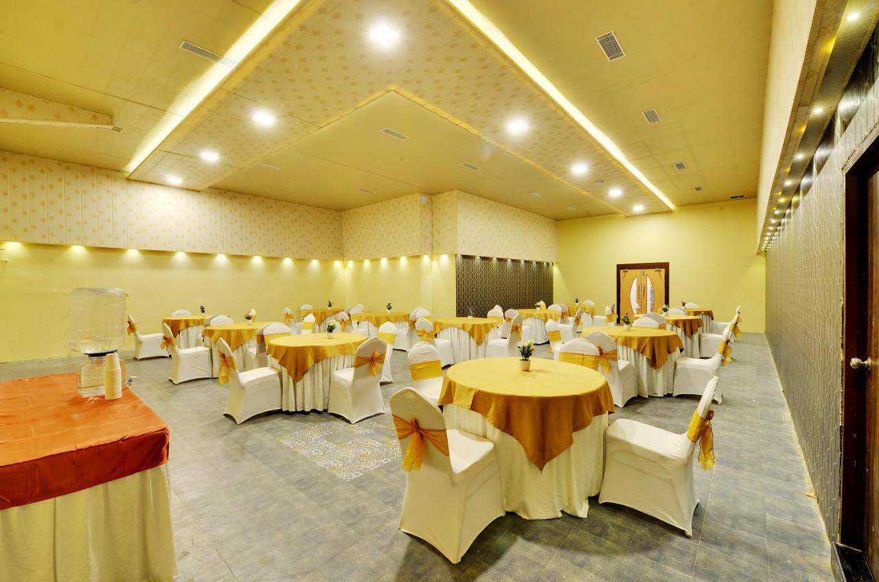 Manpho Bell Hotel & Convention Center Bengaluru Zewnętrze zdjęcie